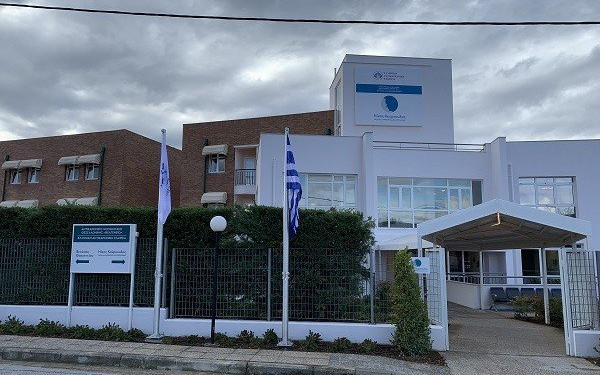 Νωρίτερα από το αναμενόμενο έφτασε στο "Θεαγένειο" το δεύτερο ρομποτικό μηχάνημα διάλυσης κυτταροστατικών  φαρμάκων