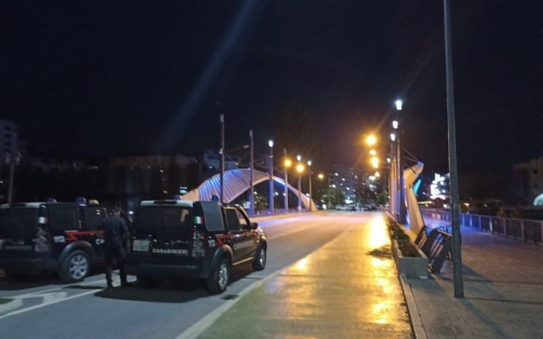 Οι Σέρβοι του Κοσόβου βγαίνουν στους δρόμους για τις πινακίδες κυκλοφορίας