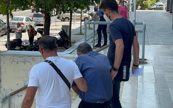 Προφυλακιστέος  ο μητροκτόνος του Ξηροχωρίου - Ασκήθηκε συμπληρωματική δίωξη για... βιασμό! (βίντεο)