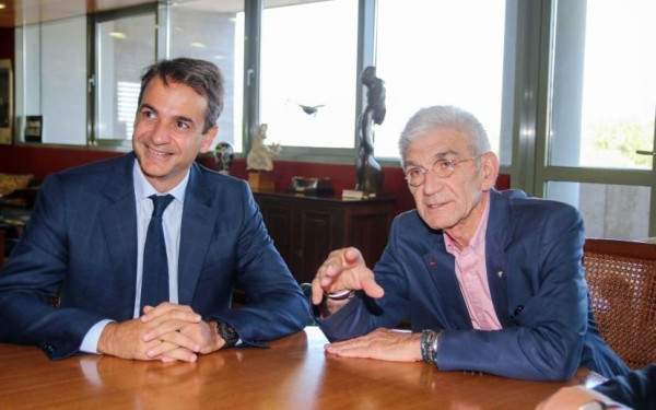 Στη Θεσσαλονίκη ο Κυριάκος Μητσοτάκης για την κηδεία του Γιάννη Μπουτάρη - Η έκκληση της οικογένειας