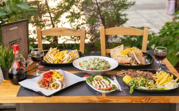 Στο Χοιρο-ποίητον το κρέας πρωταγωνιστεί