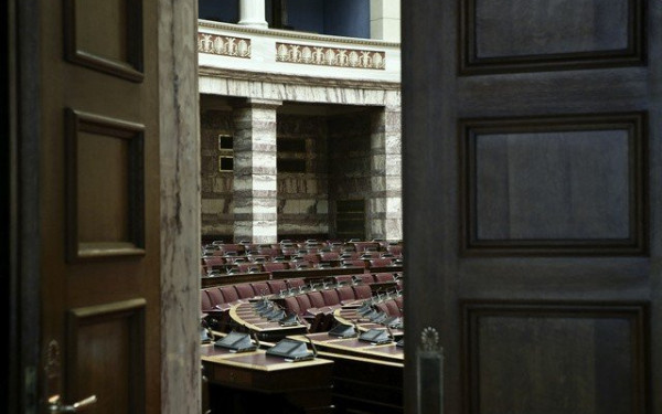 Βουλή: Αύξηση εκατομμυρίων στις δαπάνες λόγω ενεργειακού κόστους