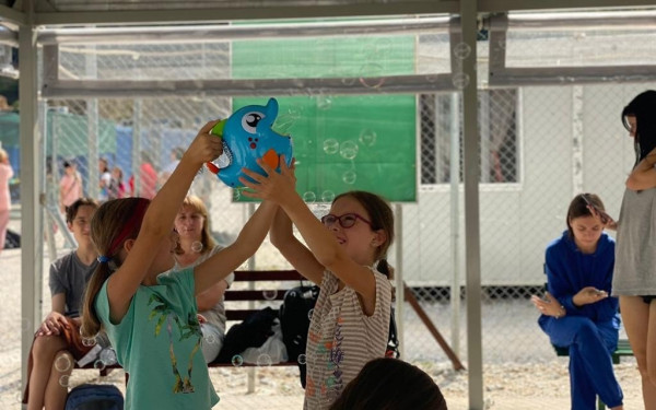 Διακοπές σε Χαλκιδική, Καβάλα και Θεσσαλονίκη θα κάνουν παιδιά από την Ουκρανία