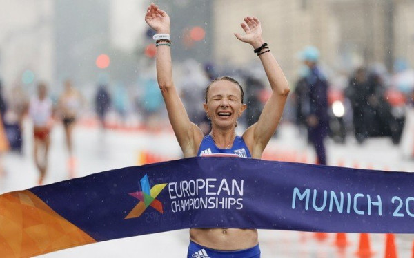 Πρωταθλήτρια Ευρώπης και στα 20χλμ. βάδην η απίστευτη Αντιγόνη Ντρισμπιώτη! (βίντεο)