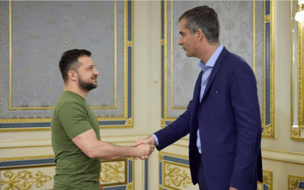 Συνάντηση Μπακογιάννη με Ζελένσκι: «Η ανοικοδόμηση της Ουκρανίας πρέπει να ξεκινήσει άμεσα»