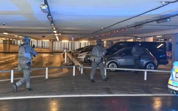 Σουηδία: Ένας νεκρός και μία σοβαρά τραυματισμένη από πυροβολισμούς σε εμπορικό κέντρο στο Μάλμο (φωτ.)