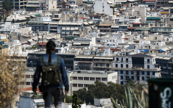 Καλά Χριστούγεννα! Του Θόδωρου Χατζηπαντελή