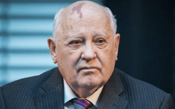 Πέθανε στα 91 του ο Μιχαήλ Γκορμπατσόφ