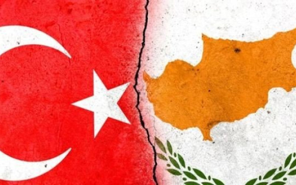 Ξεκινούν άτυπες διαπραγματεύσεις για το Κυπριακό - Τι αποκάλυψε αξιωματούχος του ΟΗΕ