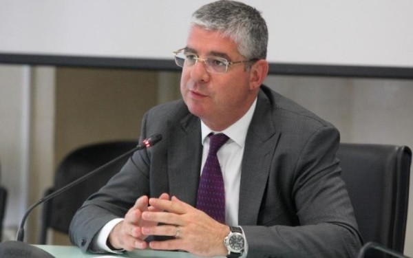 Γ. Τσακίρης: Σε επαγρύπνηση για ανάπτυξη πρόσθετων χρηματοοικονομικών εργαλείων 