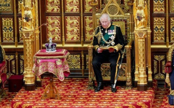  Θάνατος βασίλισσας Ελισάβετ: Τι ακολουθεί - Σήμερα ανακηρύσσεται επισήμως νέος μονάρχης ο Κάρολος Γ’