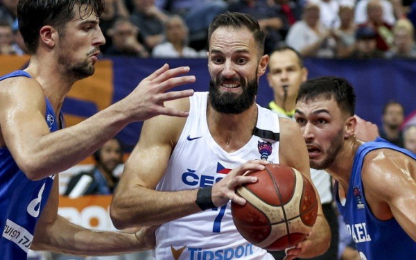 Ευρωμπάσκετ: Με την Τσεχία η Εθνική στους «16» (βίντεο)