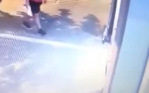 Θεσσαλονίκη: Ελεύθερος χωρίς περιοριστικούς όρους ο 40χρονος που κατηγορείται ότι ποδοπάτησε μέχρι θανάτου γατάκι