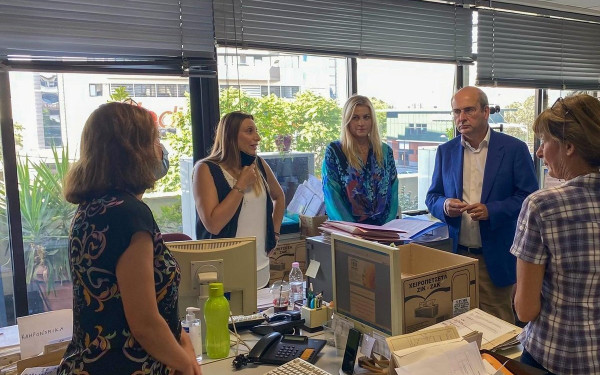 Χατζηδάκης από ΕΦΚΑ Νεάπολης: Οι πολίτες είναι ικανοποιημένοι, ο υπουργός όμως δεν είναι!