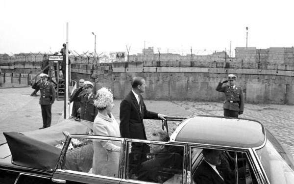 Βασίλισσα Ελισάβετ: Τα σπουδαιότερα ταξίδια της που έμειναν στην ιστορία