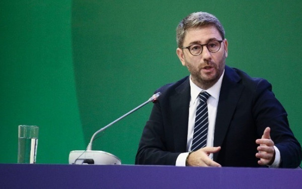 Ανδρουλάκης: Δεν κάνουμε πειράματα με τους θεσμούς - Οι εκλογές να γίνουν σε καθαρό τοπίο, χωρίς σκιές