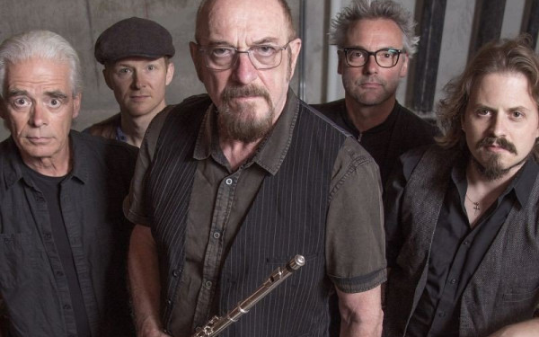 Οι Jethro Tull ανυπομονούν για τη συναυλία της Πέμπτης στη Μονή Λαζαριστών 