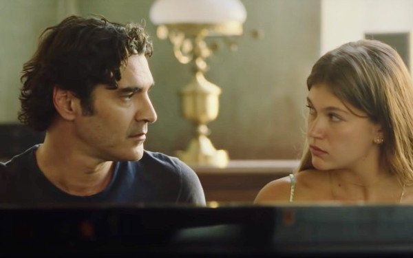 Στο Νetflix το Maestro αλλά... «Μη Διαθέσιμο» (φωτ.)