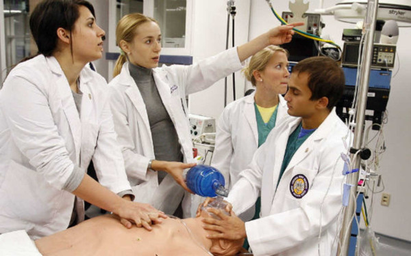 Ιατρική ΑΠΘ: Μεγάλη ανάγκη για δωρητές σώματος – Το παράδειγμα του Κ. Καζάκου