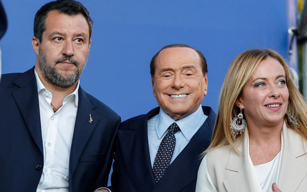 Ιταλία: Ισχυρό προβάδισμα του συνασπισμού της Μελόνι δείχνουν τα exit polls - Νύχτα αγωνίας στην Ευρώπη