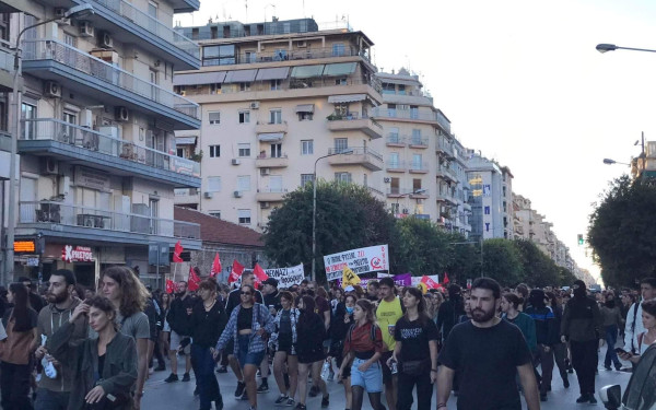 Παύλος Φύσσας: Αντιφασιστική πορεία στο κέντρο της πόλης για την επέτειο της δολοφονίας του (Βίντεο)