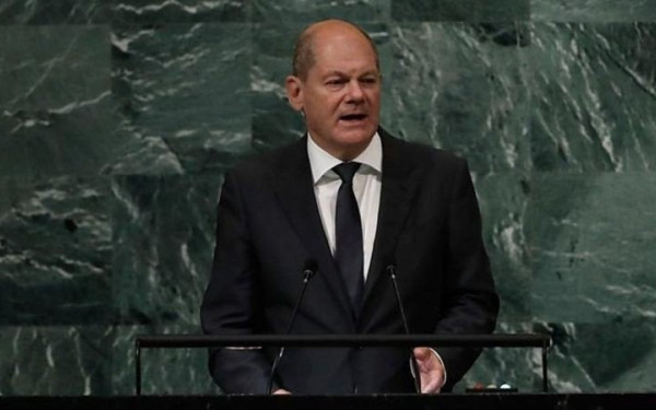 Γερμανία: Ιστορική πρώτη παρουσία Καγκελάριου στη γιορτή για την πρώτη ημέρα του εβραϊκού Χάνουκα