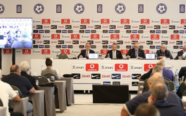 Ο Αυγενάκης, ο Ρουβάς και το ελληνικό ποδόσφαιρο