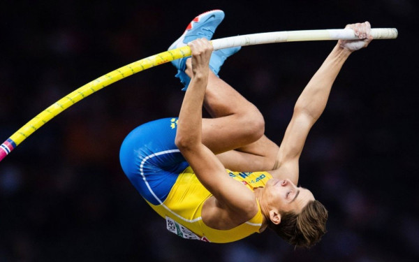 «Γεννημένος για να πετάει» ο Ντουπλάντις (βίντεο)