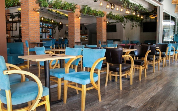 Το διαχρονικό «Andre Cafe bar» στην Πολίχνη