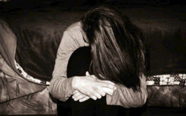 Πάνω από 19.000 υποθέσεις ενδοοικογενειακής βίας το πρώτο δεκάμηνο του 2025 - To μήνυμα του αρχηγού της ΕΛΑΣ