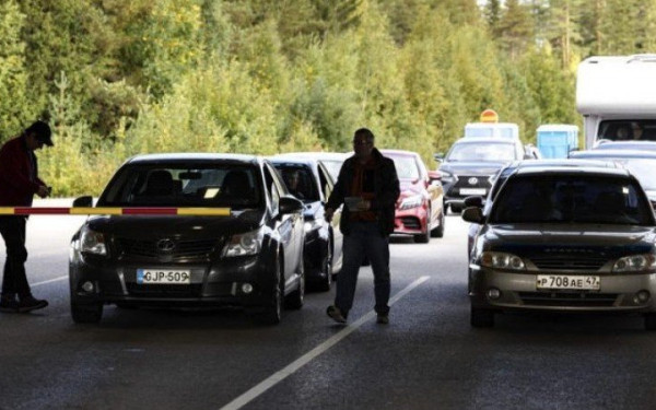 Ρωσία: Τουλάχιστον 700.000 άτομα εγκατέλειψαν τη χώρα από την έναρξη της επιστράτευσης 