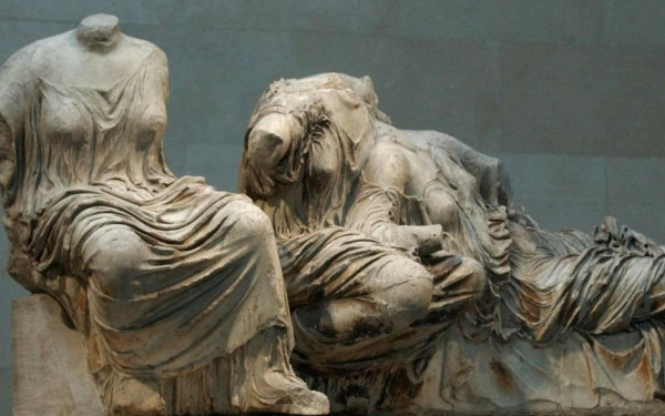 Telegraph: Ελλάδα και Ηνωμένο Βασίλειο προσπαθούν να φτιάξουν συμφωνία για τα Γλυπτά του Παρθενώνα χωρίς να ξεπερνούν τα όριά τους