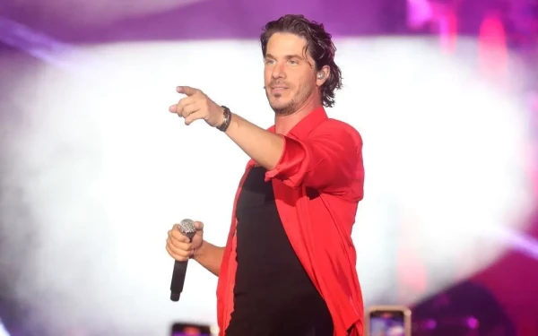 Καβάλα: Άγριο ξύλο σε συναυλία του Οικονομόπουλου - Στο νοσοκομείο τέσσερα άτομα - Δείτε βίντεο