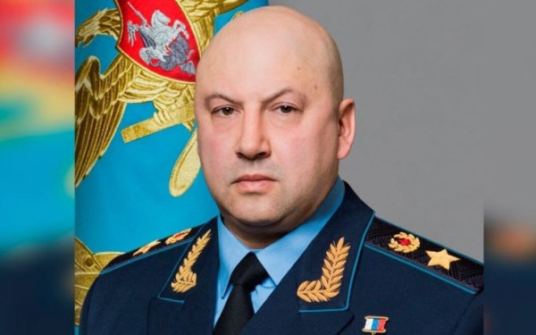 Ρωσία: Ο Σεργκέι Σουροβίκιν «ξεκουράζεται» - Όργιο φημών για τον «στρατηγό Αρμαγεδδώνα» μετά την ανταρσία της Wagner