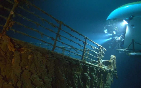 Μετά τη Σελήνη ο... Τιτανικός: Υποβρύχιο ταξίδι για λίγους στο πιο διάσημο ναυάγιο της ιστορίας (βίντεο)