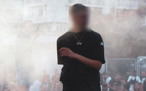 Συνελήφθη γνωστός τράπερ με ναρκωτικά στη Θεσσαλονίκη