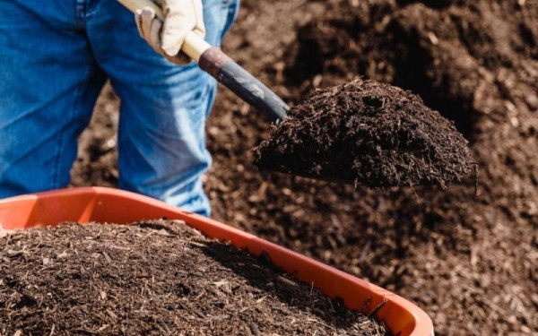 Σε τροχιά υλοποίησης περνάει η οικιακή κομποστοποίηση βιοαποβλήτων στα νησιά Ν. Αιγαίου