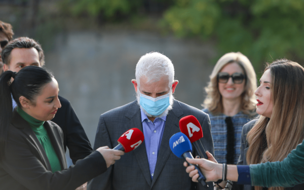Η ώρα της απολογίας για τον Πέτρο Φιλιππίδη - Τι θα υποστηρίξει