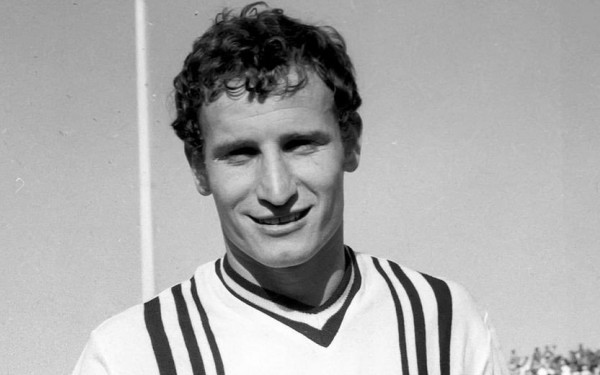 Σταύρος Σαράφης: Ο «Καίσαρας» που αφιέρωσε τη ζωή του στον ΠΑΟΚ (βίντεο)