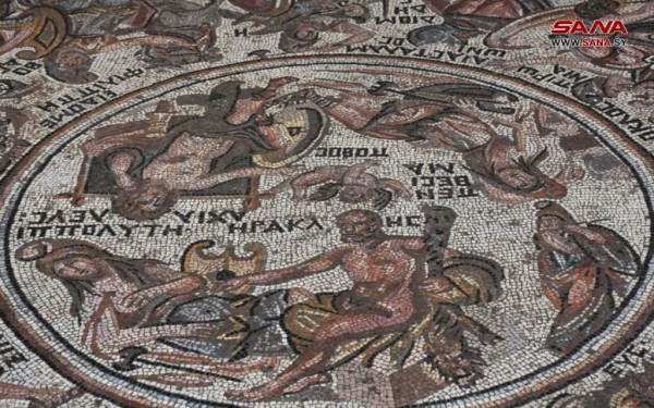 Μοναδικό ψηφιδωτό με ονόματα Ελλήνων βασιλέων και ηρώων της Τροίας αποκαλύφθηκε στη Συρία - Δείτε εντυπωσιακές φωτογραφίες