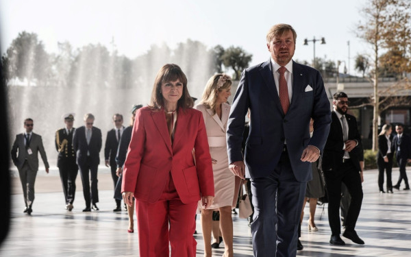 Σακελλαροπούλου: Καθήκον μας να υπερασπιστούμε και να αγωνιστούμε για την ισότητα των φύλων 