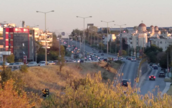 Κυκλοφοριακό έμφραγμα στην ανατολική είσοδο της Θεσσαλονίκης -  Γολγοθάς για τους οδηγούς (φωτ.)