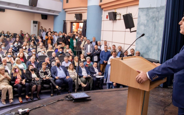 Εύοσμος: Οι πρώτοι 55 υποψήφιοι με το συνδυασμό του Λευτέρη Αλεξανδρίδη