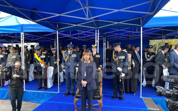 Θεσσαλονίκη: Ο πολιτικός κόσμος στην εξέδρα των επισήμων (βίντεο, φωτ.)