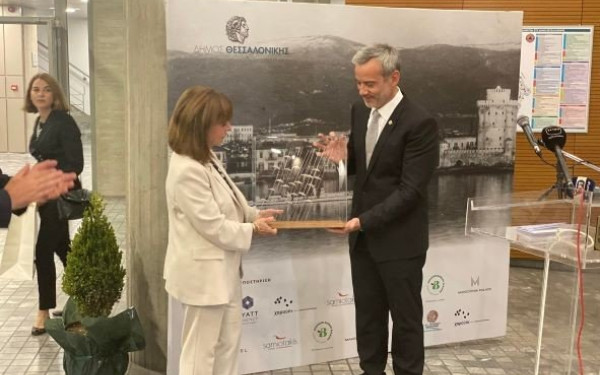 Δεξίωση στο δημαρχείο με επίσημη προσκεκλημένη την Κατερίνα Σακελλαροπούλου (βίντεο, φωτ.)