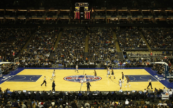 Το ΝΒΑ κολυμπάει στο χρήμα