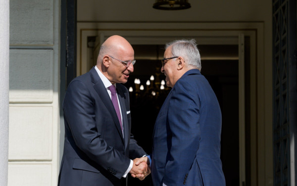 Μνημόνια κατανόησης υπέγραψαν οι ΥΠΕΞ Ελλάδας και Λιβάνου