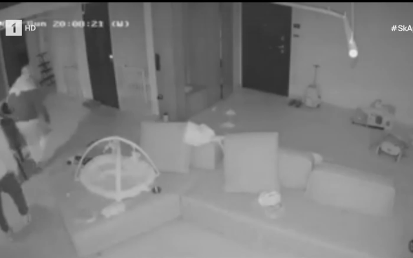 Δείτε βίντεο: Μέσα σε τρία λεπτά ξαφρίζουν μεζονέτα στη Θέρμη