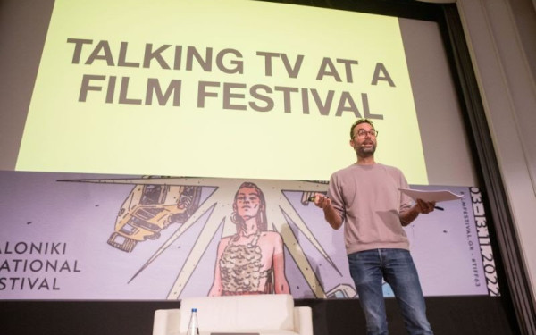 Ο Βίκτορ Κίναζ: Ο «παραμυθάς» του Netflix στη σκηνή του 63ου Φεστιβάλ Κινηματογράφου Θεσσαλονίκης