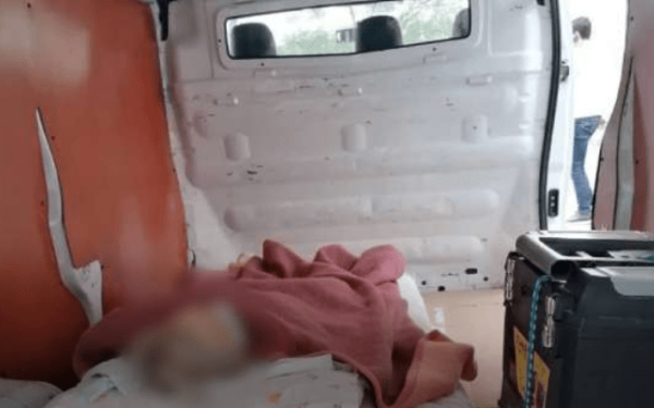 Σέρρες: Δεν υπάρχει διαθέσιμο ασθενοφόρο και o ασθενής μεταφέρεται με φορτηγάκι (βίντεο)